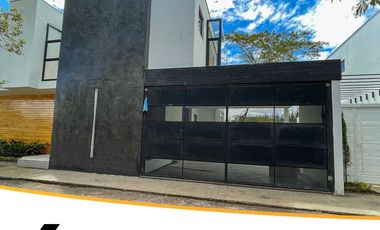 CASA EN VENTA EN SECTOR TANDA NAYÓN DE 4 DORMITORIOS QUITO ECUADOR