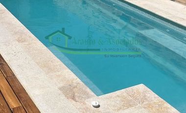En Nariño - Cundinamarca Vendemos hermosa casa de dos pisos con piscina privada en conjunto.
