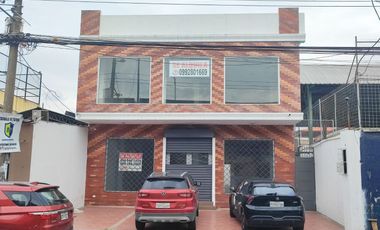 Alquiler Local Comercial en La Alborada - Ave. Orellana - Norte Guayaquil - L32