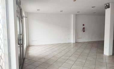 Alquiler Local Comercial en La Alborada - Ave. Orellana - Norte Guayaquil - L32