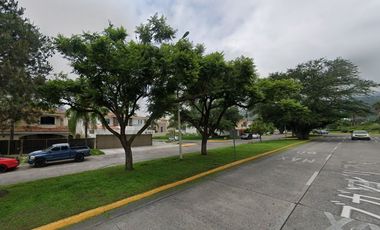 Oportunidad !! Hermosa Residencia en Remate Bancario Cd Bugambilias. 540m2 de terreno, Zapopan, Jal