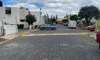 CASA EN VENTA UNA PLANTA, TRES RECAMARAS, CONDOMINIO, PRIVADA,SEGURIDAD