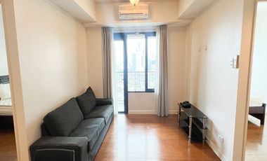 Rush: 2BR Flat in One Rockwell East for Sale