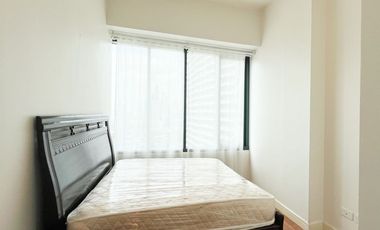 Rush: 2BR Flat in One Rockwell East for Sale