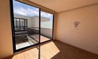 BONITA CASA EN RENTA EN EL FENIX, ZONA ESMERALDA DE SAN MATEO ATENCO A UNOS PASOS DE METEPEC