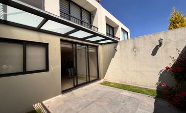 BONITA CASA EN RENTA EN EL FENIX, ZONA ESMERALDA DE SAN MATEO ATENCO A UNOS PASOS DE METEPEC