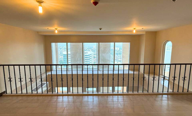 Rent to Own 2 Bedroom Penthouse FOR SALE in St Mark Residence McKinley Hill Taguig