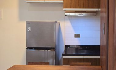 BRAND NEW (2025) High end, fully furnished unit for rent