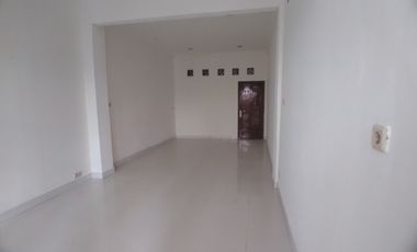 Dijual Rumah Siap Huni di Cideng ,  2 Lantai Bisa Untuk Kantor Dekat CIdeng Barat