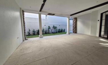 Ayala Alabang House for Lease