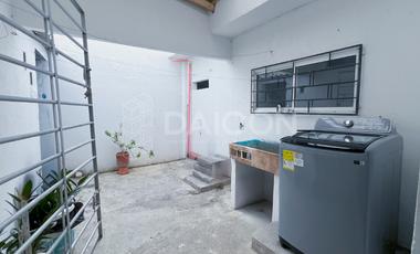 Casa en Venta en Santa Elena, 2 habitaciones, 2 baños y excelente ubicación