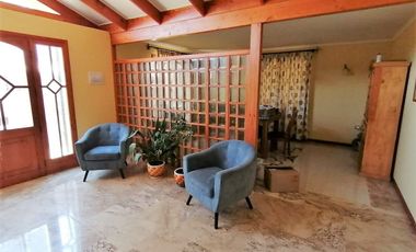 San Felipe – Arriendo amplia casa en Sector El Asiento