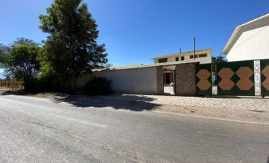 San Felipe – Arriendo amplia casa tipo chalet, sector El Asiento
