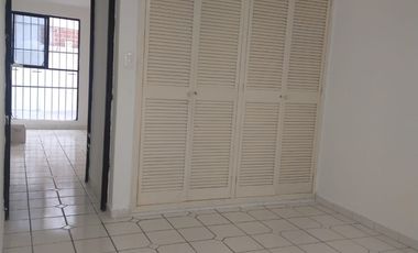 DEPARTAMENTO EN RENTA EN PLANTA BAJA  CON ALBERCA CONJUNTO ENCINOS, FRACC. TAMPIQUERA, BOCA DEL RÍO VERACRUZ.