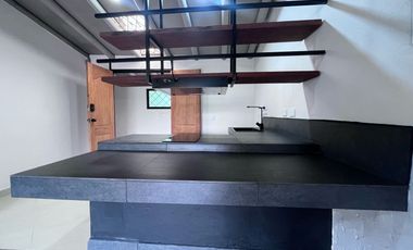 Apartaestudio en arriendo en el Atravesado, Envigado