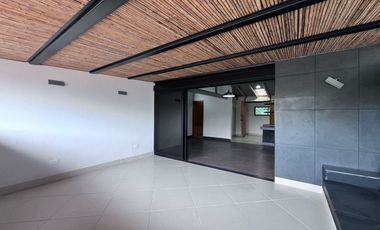 Apartaestudio en arriendo en el Atravesado, Envigado