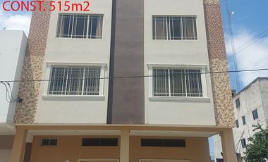 En la Parroquia El Cambio Se Vende Edificio Comercial/Residencial con Bodega, Oficinas, Departamento y Rooftop