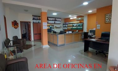 En la Parroquia El Cambio Se Vende Edificio Comercial/Residencial con Bodega, Oficinas, Departamento y Rooftop