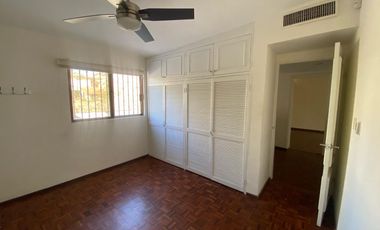 Casa en renta. Fraccionamiento Lomas Altas en Colonia Pitic, Hermosillo, Sonora.