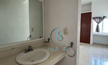 CASA EN VENTA EN RESIDENCIAL PRIVADA EN CIUDAD DEL CARMEN, CAMPECHE
