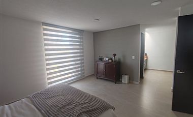 Departamento Duplex en Renta en Santa Fe. Con disponibilidad a partir del 15 de Mayo de 2025