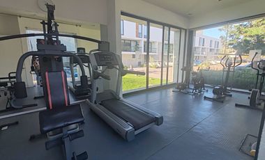 Departamento Duplex en Renta en Santa Fe. Con disponibilidad a partir del 15 de Mayo de 2025