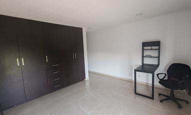 Departamento Duplex en Renta en Santa Fe. Con disponibilidad a partir del 15 de Mayo de 2025