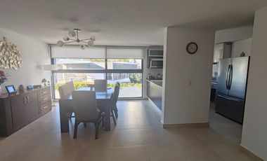Departamento Duplex en Renta en Santa Fe. Con disponibilidad a partir del 15 de Mayo de 2025