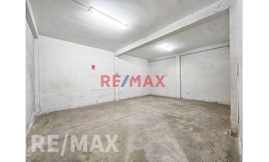 Alquilo Almacen Industrial En Bocanegra 1,000 M2