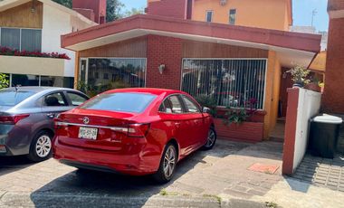 SE VENDE CASA EN LAS VILLAS CON SEGURIDAD - EN PASEOS DE LAS PALMAS INTERLOMAS