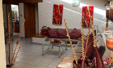 CASA EN VENTA EN AVANDARO A DOS AGUAS ESTILO VALLESANO