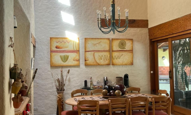CASA EN VENTA EN AVANDARO A DOS AGUAS ESTILO VALLESANO