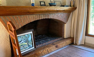 CASA EN VENTA EN AVANDARO A DOS AGUAS ESTILO VALLESANO