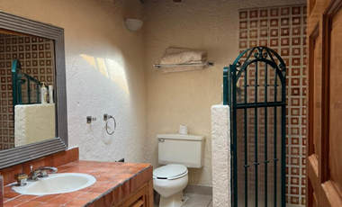 CASA EN VENTA EN AVANDARO A DOS AGUAS ESTILO VALLESANO