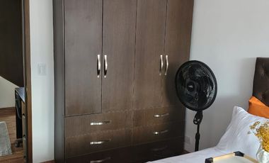 Vendo Edificio Comercial 2 Locales y un Apartamento Amoblado