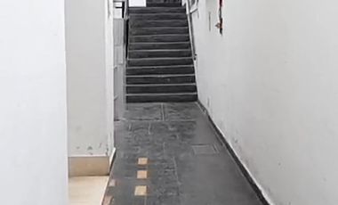OCASION !!!!!!! LOCAL PARA EMPRESA , INSTITUTO, COLEGIO, UNIVERSIDAD, ACADEMIA ..SUPER CENTRICO