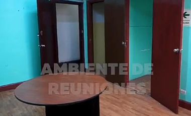OCASION !!!!!!! LOCAL PARA EMPRESA , INSTITUTO, COLEGIO, UNIVERSIDAD, ACADEMIA ..SUPER CENTRICO