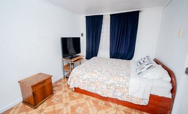 SE VENDE CASA EN PSJE TENO.