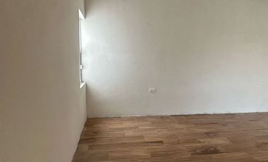 SE VENDE CASA MUY AMPLIA, EN RINCONES DE SALVARCAR