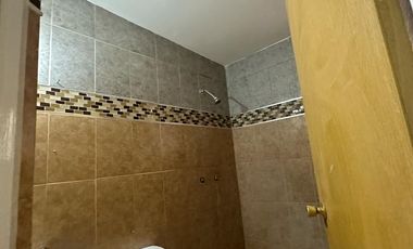 SE VENDE CASA MUY AMPLIA, EN RINCONES DE SALVARCAR