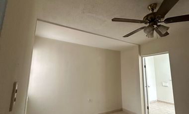 SE VENDE CASA MUY AMPLIA, EN RINCONES DE SALVARCAR