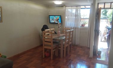 HERMOSA CASA EN PEÑAFLOR LAS PALMERAS