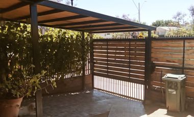 HERMOSA CASA EN PEÑAFLOR LAS PALMERAS