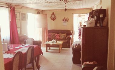 AMPLIA Y COMODA CASA EN PADRE HURTADO