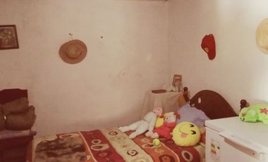 AMPLIA Y COMODA CASA EN PADRE HURTADO