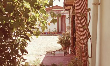 AMPLIA Y COMODA CASA EN PADRE HURTADO