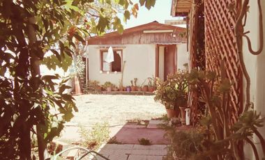 AMPLIA Y COMODA CASA EN PADRE HURTADO