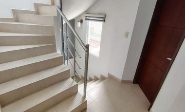 Venta de Casa de 3 niveles en conjunto sector Pradera Dosquebradas