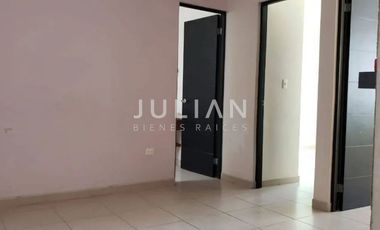 Casa en venta en Puerta de Anáhua en Escobedo de 3 niveles