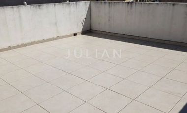 Casa en venta en Puerta de Anáhua en Escobedo de 3 niveles